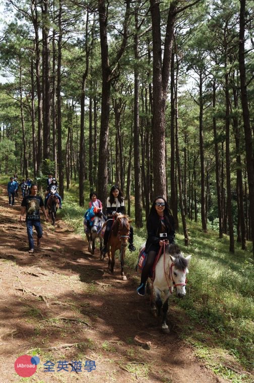▲ 大家一起來菲律賓 Camp John Hay 體驗森林騎馬！