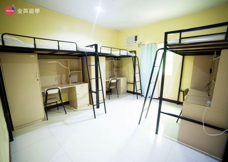 《IDEA Cebu 語言學校》學生宿舍提供三人房＆四人房