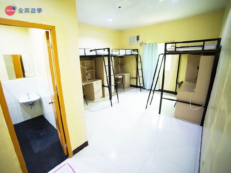 《IDEA Cebu 語言學校》學生宿舍提供三人房＆四人房