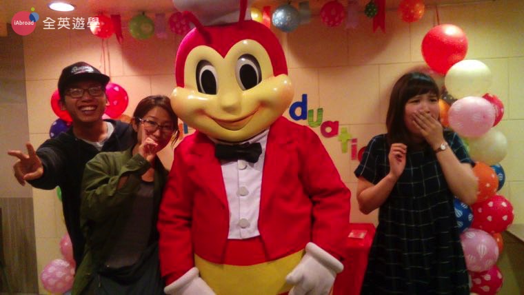 ▲ 菲律賓的麥當勞「Jollibee快樂蜂」是當地最有名的速食店！隨處可見！