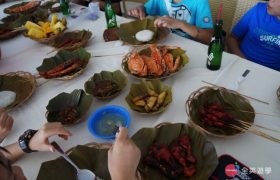 《English Fella 語言學校》週末活動，Nalusuan Island 海上餐廳吃午餐
