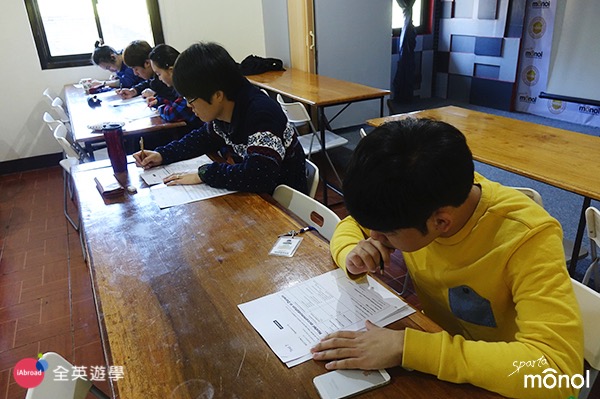 ▲ 菲律賓的很多學校每天都有考試