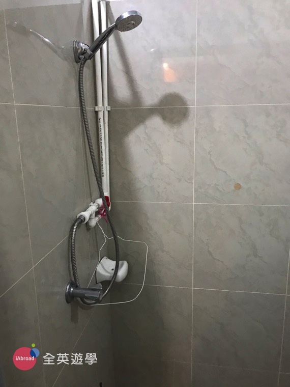 BECI 碧瑤女子校區-學校設備-衛浴